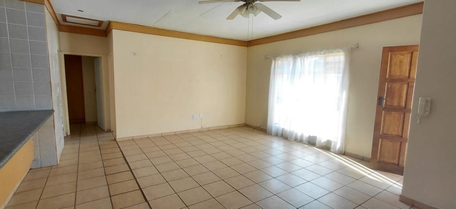 To Let 2 Bedroom Property for Rent in Wilkoppies North West